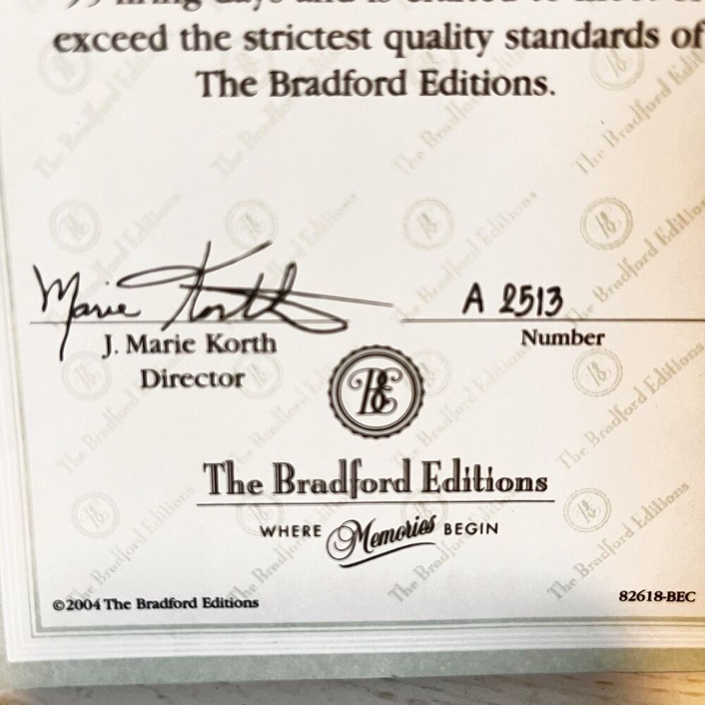 Bradford Editions 2004 Lena Liu 4th Elegant Era Bell Summer Breeze & Certificate - Picture 9 of 9